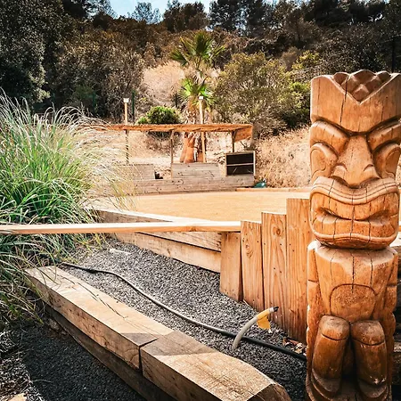 Costa Ricaine Six-Fours-les-Plages