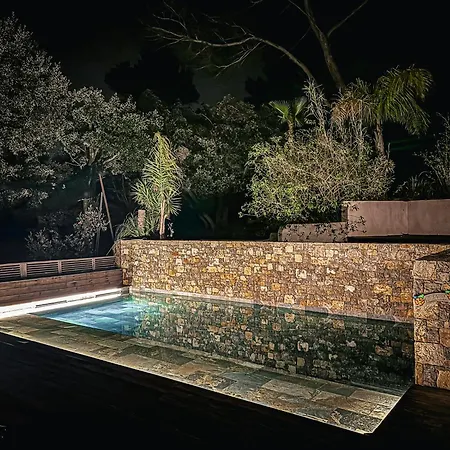 Costa Ricaine Six-Fours-les-Plages