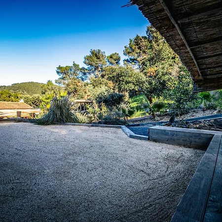 Costa Ricaine Six-Fours-les-Plages